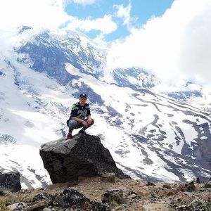 Meet your Posher, Christian